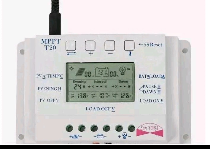 Régulateur solaire MPPT 60A avec écran LCD pour batterie 12V 24V 48V