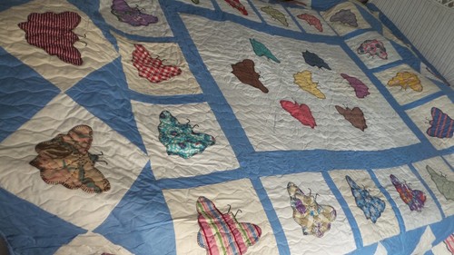 Antique Vintage Appliqued QUILT, BUTTERFLIES Blue Lattice, Multi-Color, 96"x84" - Picture 3 of 13