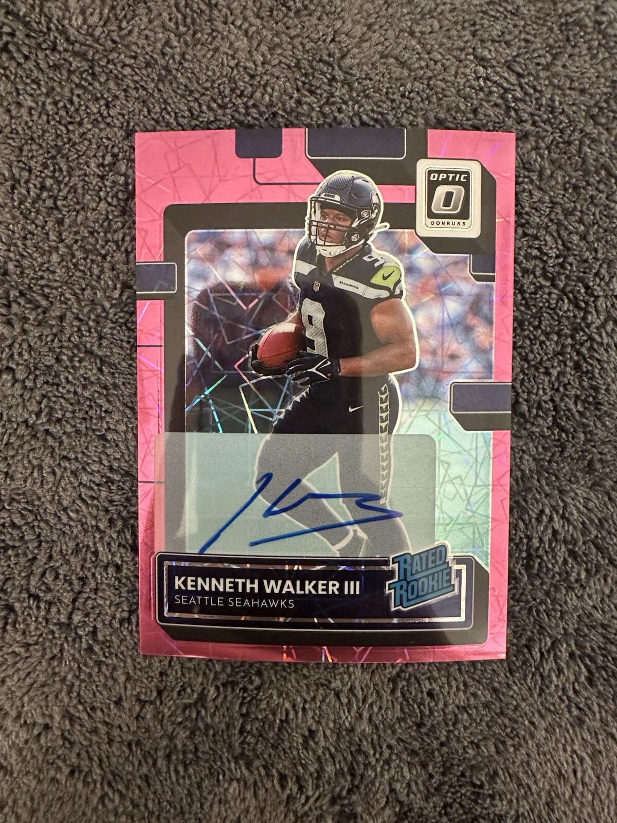 2022 Donruss Optic Kenneth Walker Pink Velocity Rated Rookie Auto /50 #218