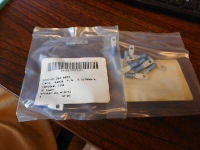 100 NEW AMP 2-327958-4 PIDG Rectangular Tongue Crimp Terminal 14-16 AWG #6 Blue