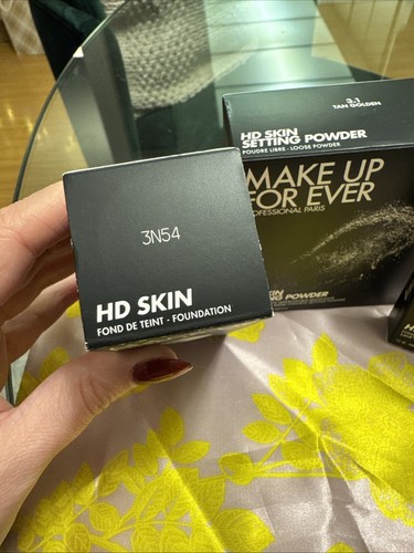 Make Up For Ever Foundation Trio (Liquid, Loos Powder, Blurring Powder) 3N54 3.1 - Picture 2 of 6