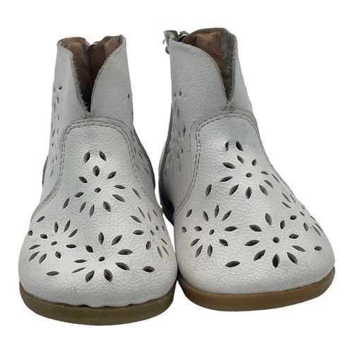 Bookee Boots Toddler 24 EU 8 Child US Laser Cut Floral Cowgirl Leather - Picture 4 of 11
