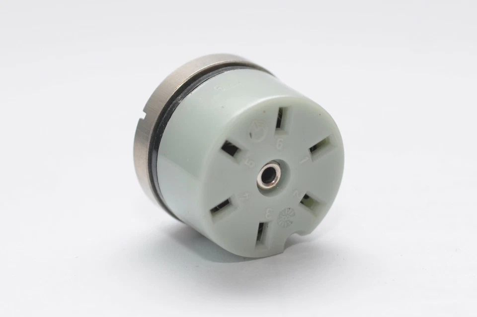 6-pol Gross-Tuchel Buchse Typ T3042 für Neumann U47 Röhren-Mikrofon-System, NOS - Bild 2 von 4