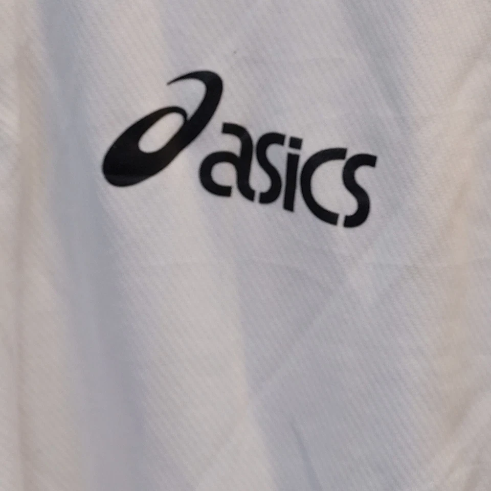 Camiseta Asics Para Hombres Talla M Blanca Ligera Gimnasio Entrenamiento Correr Bicicleta Foto 3 de 4