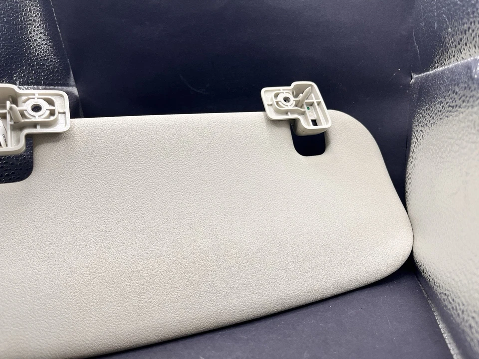 2007-2013 MINI Cooper R56 OEM боковые драйверы солнцезащитный козырек LHD #1010567100 БЕЖЕВЫЙ - Изображение 4 из 4