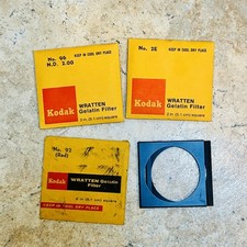 3 KODAK WRATTEN GELATIN FILTERS 2 Inches 5.1 Cm. Square Lot 2E 92 96 Holder