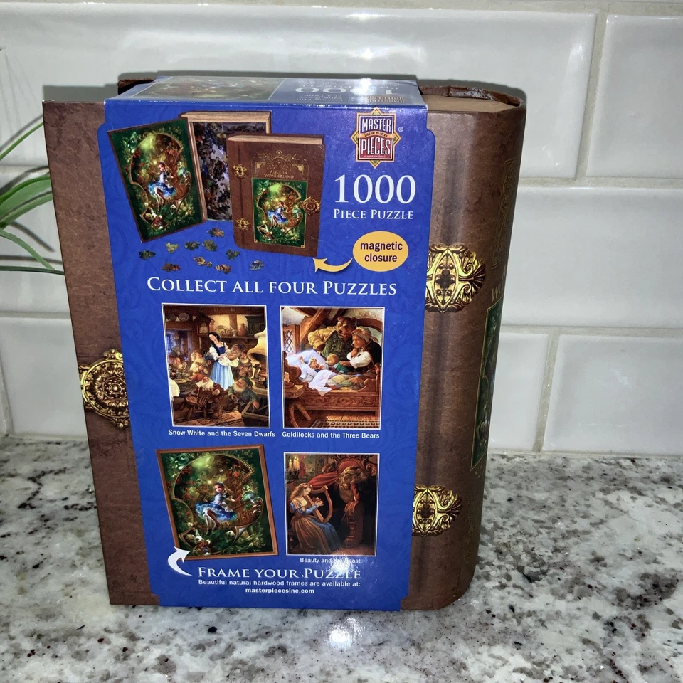 Rompecabezas de 1000 piezas MasterPieces Alicia en el País de las Maravillas, con arte de Shu Foto 4 de 4