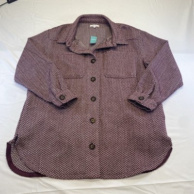 NWT maurices Women's Burgundy Chevron Herringbone Geo Print Button Up! SZ Medium