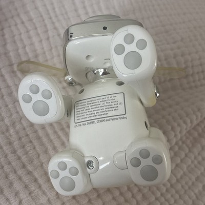 iDog Hasbro Robotic Music Interactive Dog Speaker Rare color w
