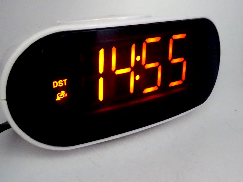 ATLANTA Top-Marke Funk Wecker Digital Wiederholung Beleuchtung Netzkabel 1138/03 - Bild 3 von 4