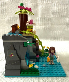 Lego Sets #41036 & 41033 Jungle Bridge Rescue & Jungle Falls Rescue/No Manuals
