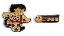 lot de 2 pin's football psg (paris st germain)