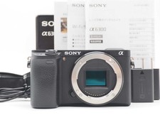 Sony a6300 ILCE-6300 24,2MP fotocamera nera 4879 scatti con scatola [quasi...