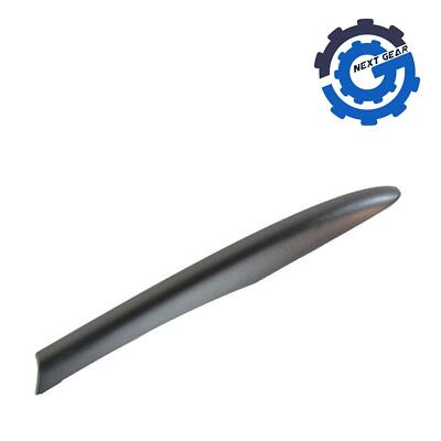 New OEM Mopar Right Side Rail Cove for 2017-2024 Chrysler Voyager 68502250AA