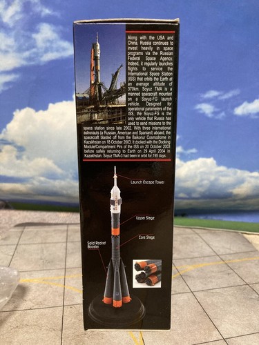 Dragon Space 56240 A2 Soyuz TMA-3 USSR Russian Rocket 1/400 Diecast Model - Picture 6 of 6