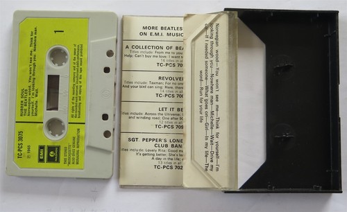 The Beatles "Rubber Soul" cassette TC-PCS 3075 *UK 1st issue 1970* green labels - Picture 5 of 10