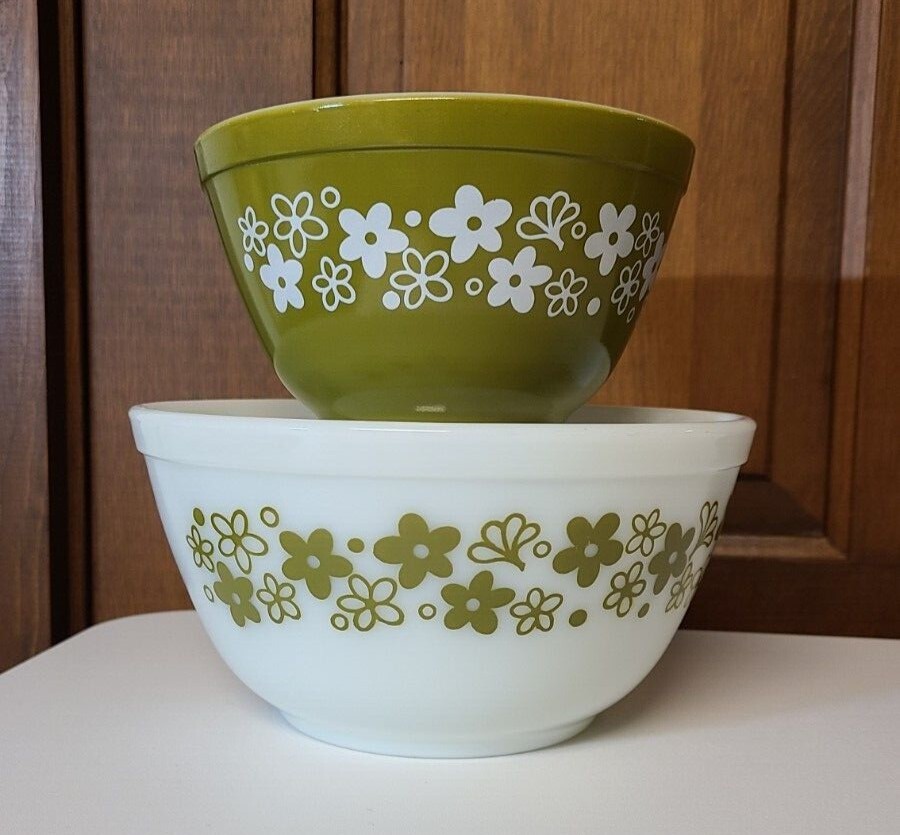 Vintage Pyrex Spring Blossom Crazy Daisy Mixing Bowls | eBay