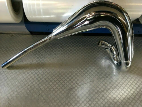 Tubos de escape para motos Yamaha