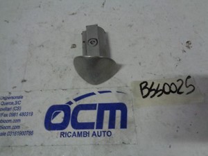 MANIGLIA PORTA ESTERNA ANTERIORE//POSTERIORE SX SUZUKI JIMNY 2001-/>