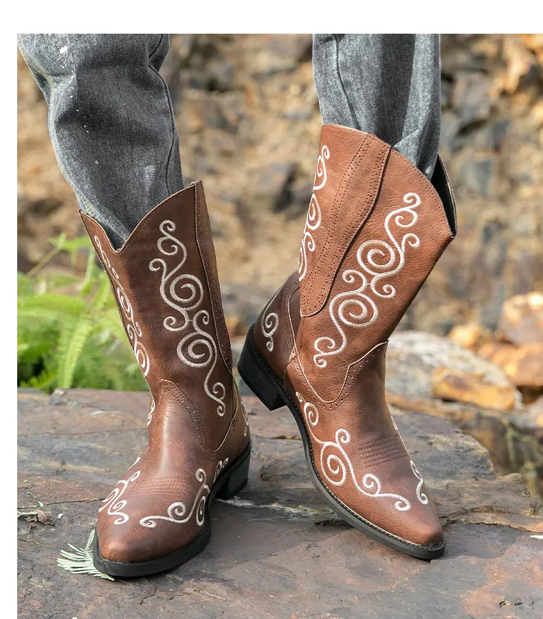 Botas vaqueras occidentales retro bordadas de motociclista para hombre botas informales de media pantorrilla talla grande