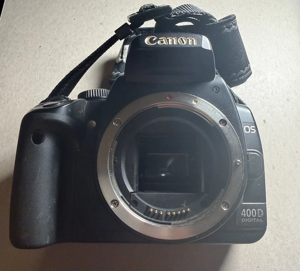 Canon EOS 400D, photo 1 of 5