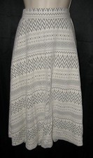 Textured Sz Medium Casual or Dress Elastic Waist Stretchy A-Line Skirt CATO