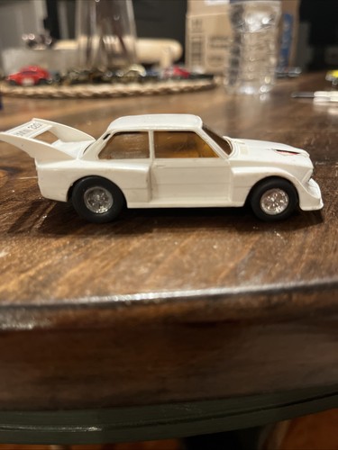 Vintage BMW 320i 18 White Slot Racer 9v Tested ⚡️ Vintage