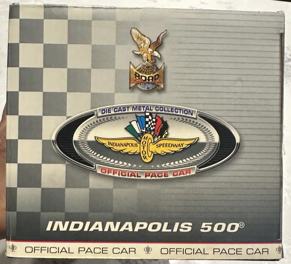 Buick Electra 255 Indy 500 1959 Road Signature 1:18 diecast convertible Foto 2 de 2