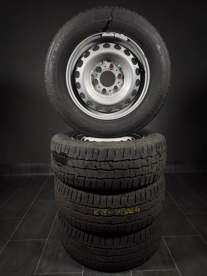 4 Winterreifen 225 65 R16 C Mercedes Sprinter W910 16" Stahlfelgen Winterräder - Bild 2 von 3