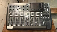 Behringer X32 40-Channels Digital Mixer (000-ASF02-00010)