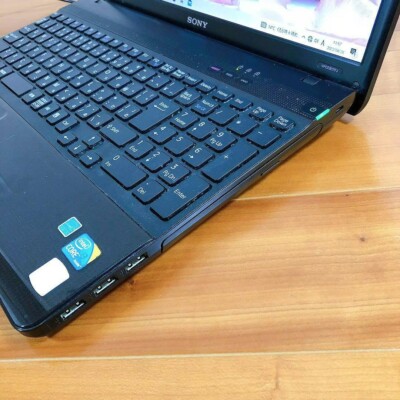 Sony Vaio VPCEB17FJ Black Core i3 Windows10 RAM 4GB HDD