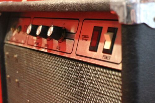 Amplificador de Estado Sólido USADO Ampeg Modelo 18 Amplificador De Colección U1809 221101 - Imagen 11 de 12