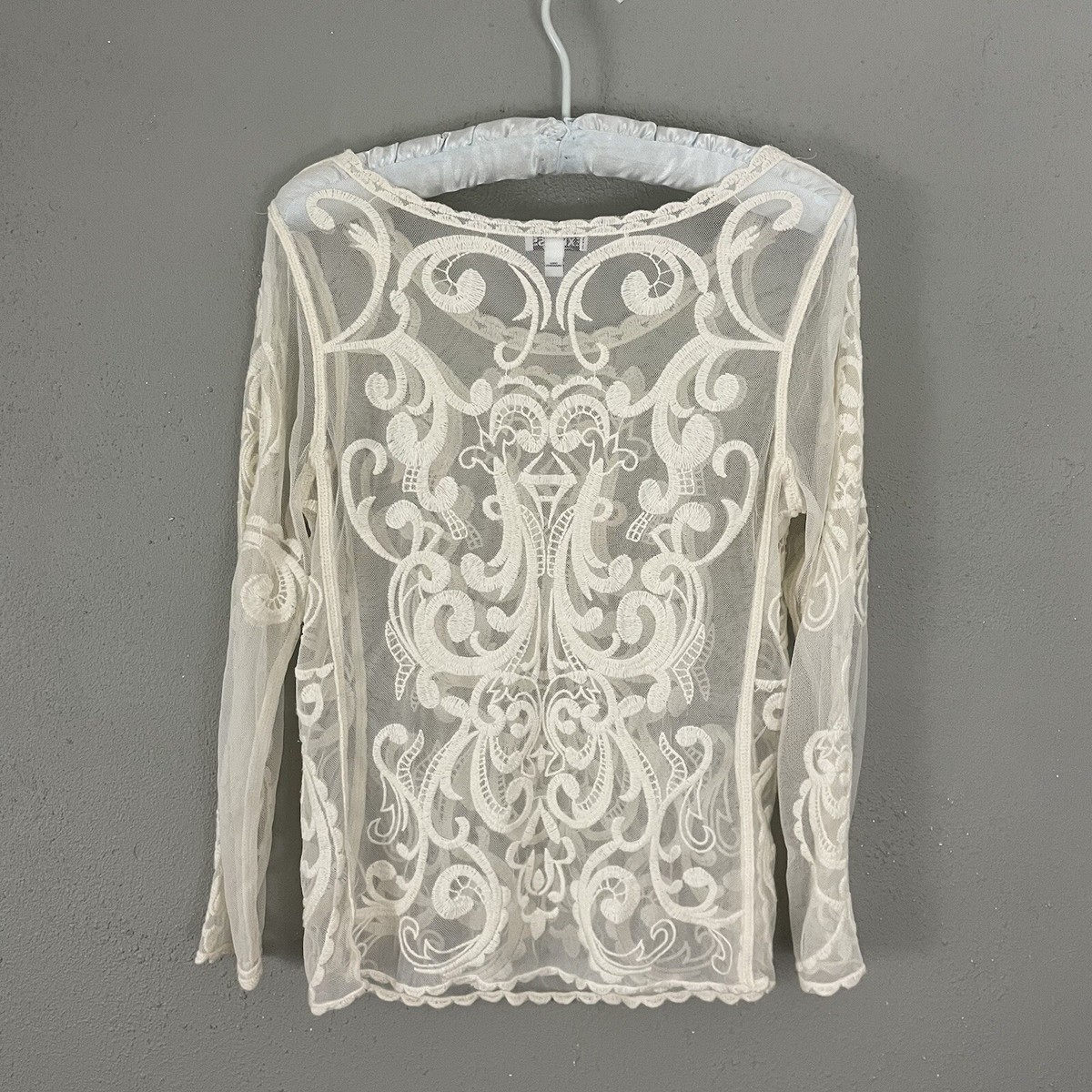 EXPRESS Ivory Lace Top Size S Long Sleeve Sheer Stretchy 90s 00s