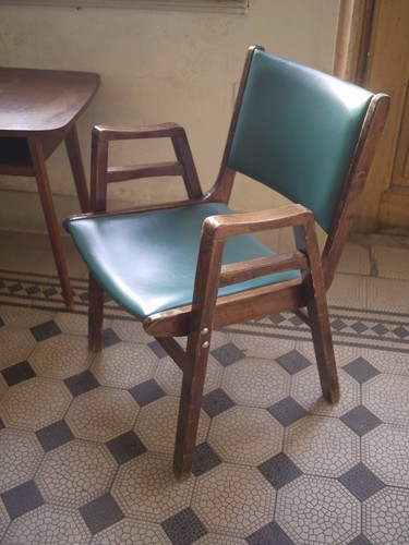 Collectable rare Pair of Retro MidCentury Modern Style Chair by František JIRÁK - Picture 2 of 4