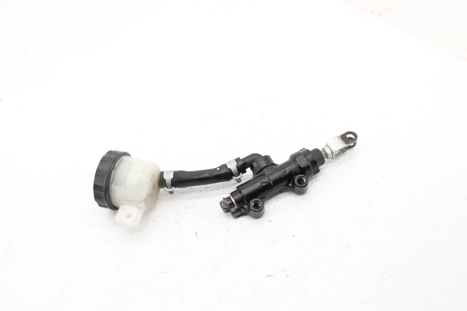 Kawasaki Vulcan Vaquero VN1700 2017 cilindro maestro de freno trasero Foto 2 de 4