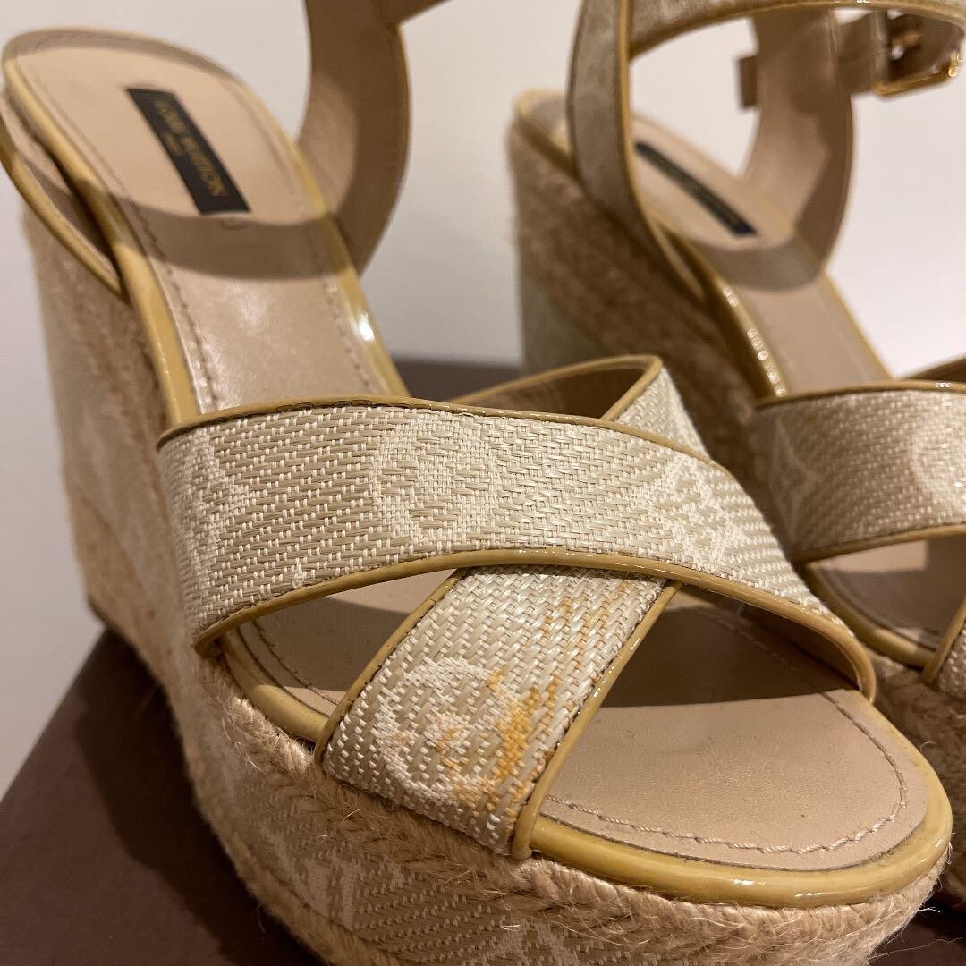 LOUIS VUITTON Monogram Wedge sole Sandals 37.5 Beige LOUIS VUITTON Monogram Wedge sole Sandals 37.5 Beige