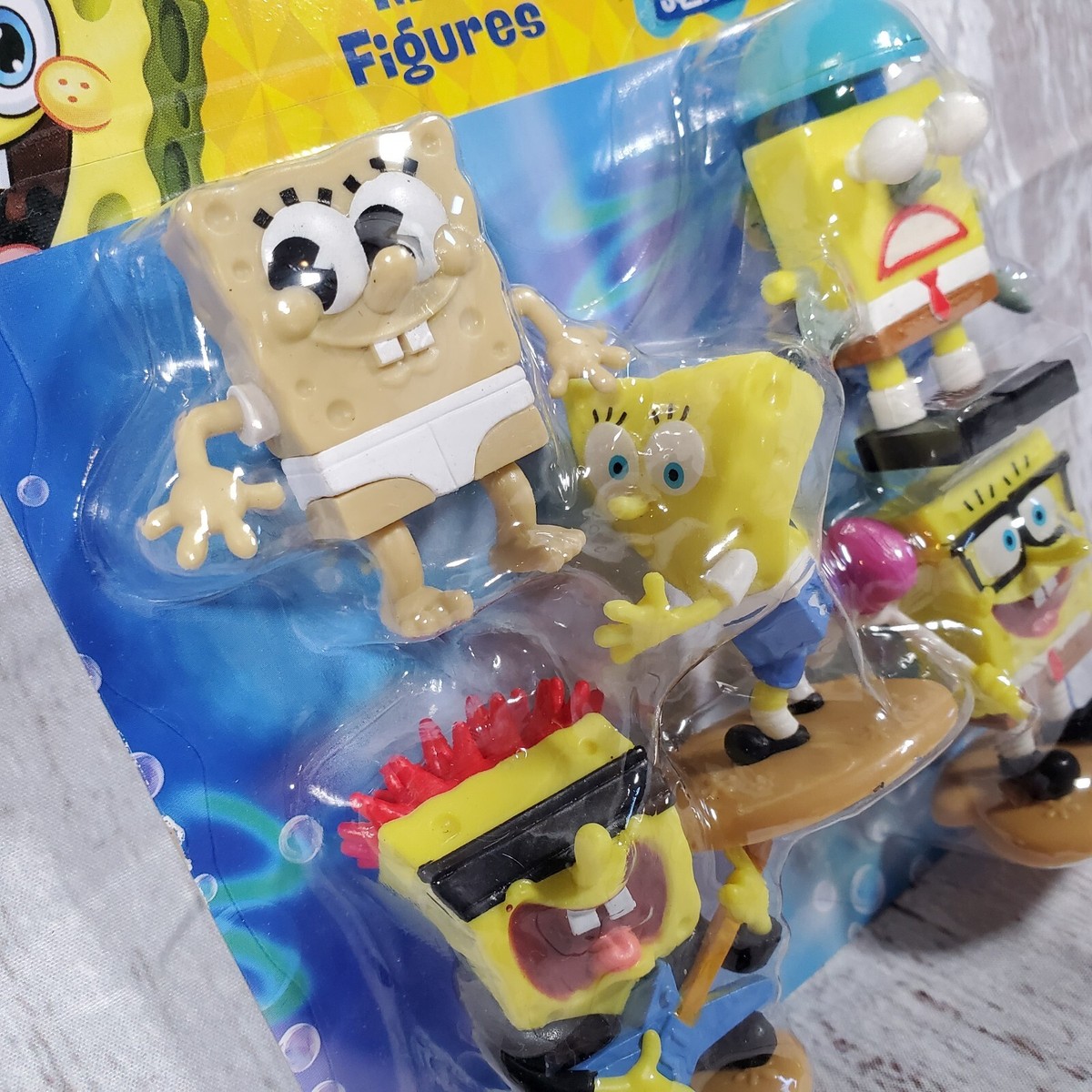 SpongeBob SquarePants Goofy Goober Mini Figures Ripped Pants