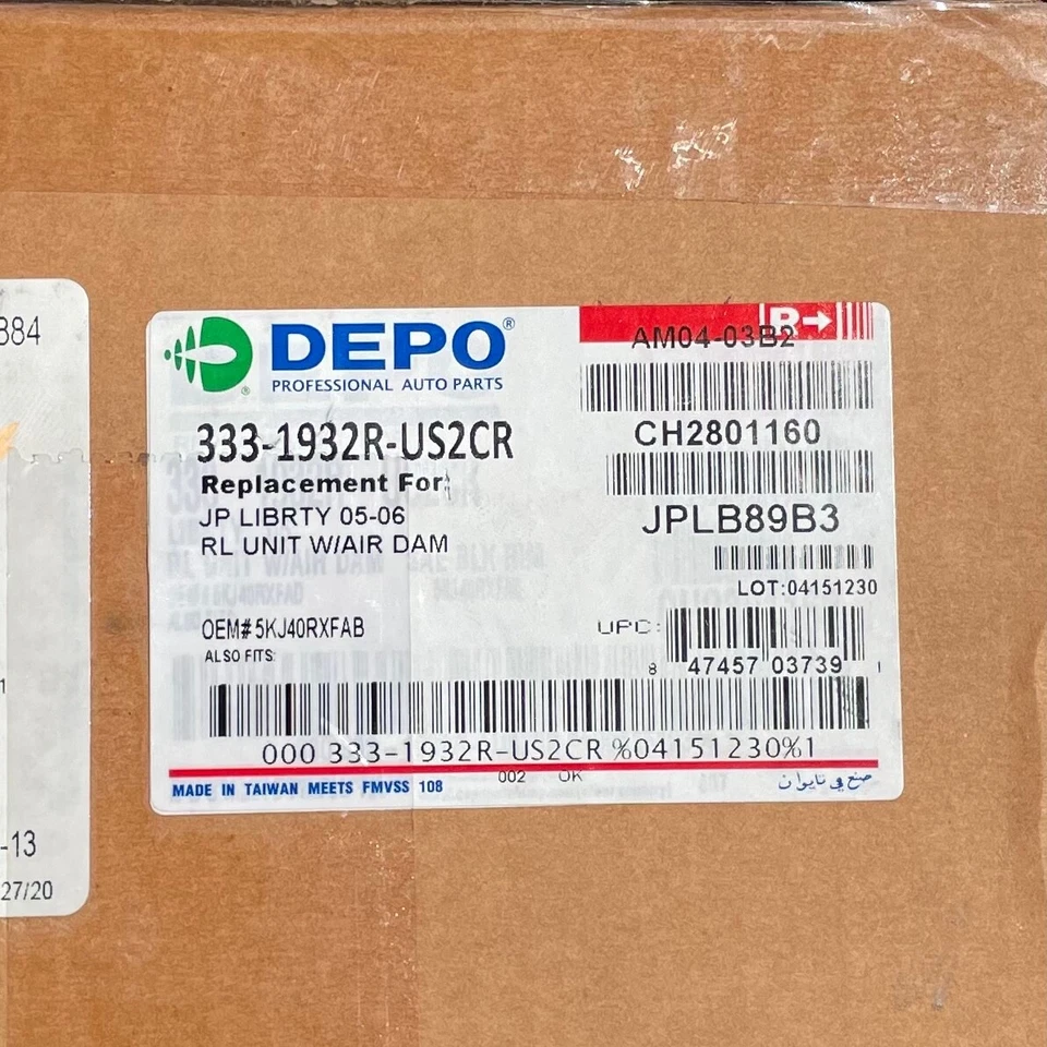 Conjunto de luz trasera derecha DEPO 333-1932R-US2CR para Jeep Liberty Foto 2 de 2