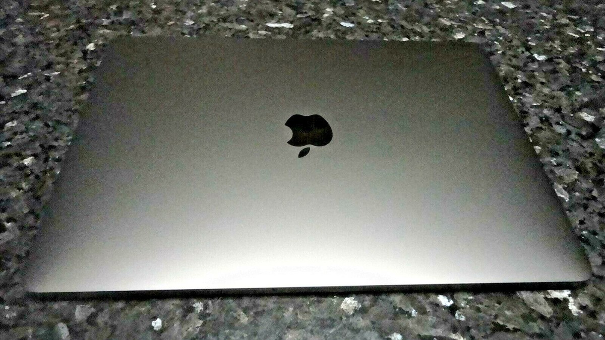 225）MacBook Pro 2017　13インチ　/128GB/8GB/i5 Amazon.com: Apple MacBook Pro (13-Inch, 8GB RAM, 128GB