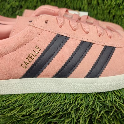Adidas Gazelle Originals Mens Pink Suede, Black Stripes  display picture 2