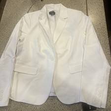 NWT Liz Claiborne Size Small White Lined blazer