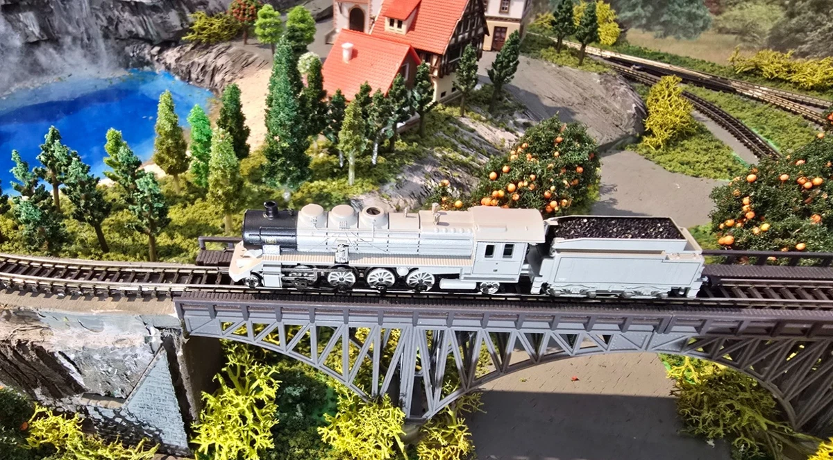 Märklin Z Gray Model Railroad Locomotives for sale | eBay