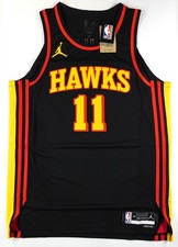 2023-24 Mens Atlanta Hawks Trae Young #11 Black Jordan Authentic NBA Jersey 48 L