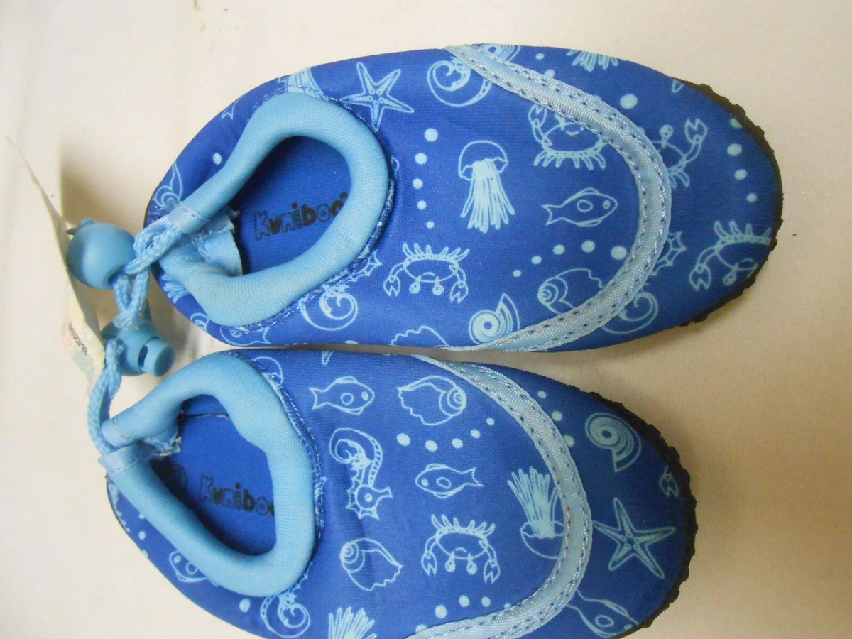 NEW kids blue fish design Water shoes size 5 23 Kuniboo pool beach shoes adjus