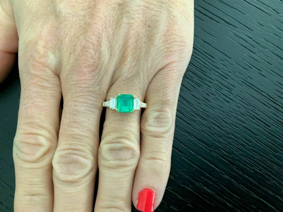 Anillo de propuesta de diamantes naturales esmeralda talla esmeralda de 3,00 quilates de oro amarillo sólido de 14 quilates6 Foto 3 de 4