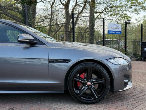 2018 Jaguar XF 2.0d R-Sport Auto Euro 6 (s/s) 4dr SALOON Diesel Automatic - Picture 17 of 20