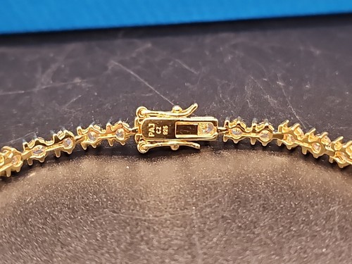 Bella Luce White CZ 5.96cwt 18K Yellow Gold Plated .925 Tennis 8" Bracelet JTV - Picture 3 of 6