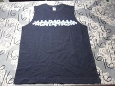 Fits A Large Youth 2XL- Gap Hawaii Floral Pattern T- Shirt