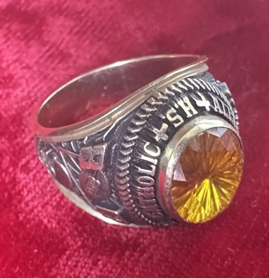 10K Gold Class Ring 16.1 Grams - Student Services