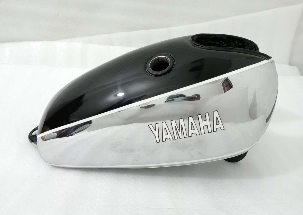 YAMAHA XT TT 500 BLACK PAINTED & CHROME PETROL TANK STEEL 1N5